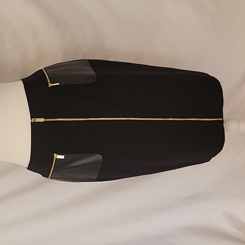 Calvin Klein Black Pencil Skirt w/ Faux Gold Zipper & Faux Leather Zip Pockets
